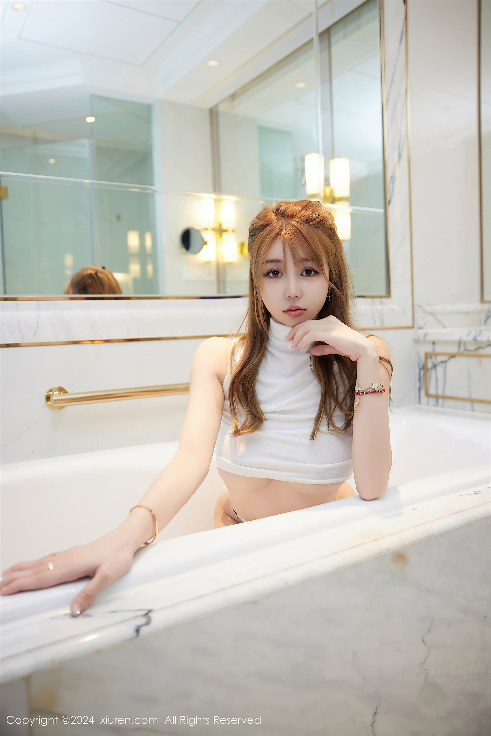 Xiuren秀人网 2024.11.06 NO.9402 Zoe柚柚